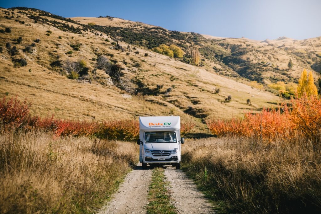 Campervan in der Natur – mobiles Leben außerhalb der Matrix