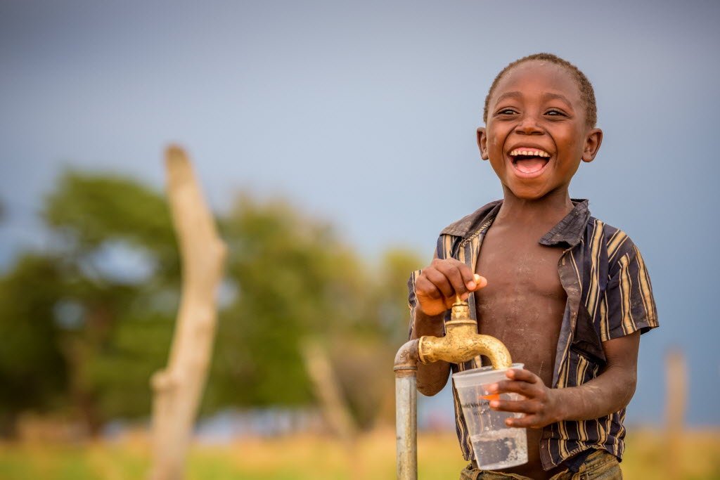 Für die Kinder der Erde gegen die Nestlé Wasserprivatisierung.