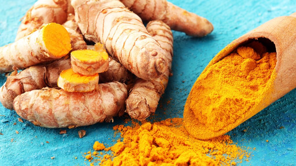 Lebensmittel die das Leben verlängern – Kurkuma-Wurzel und -Pulver