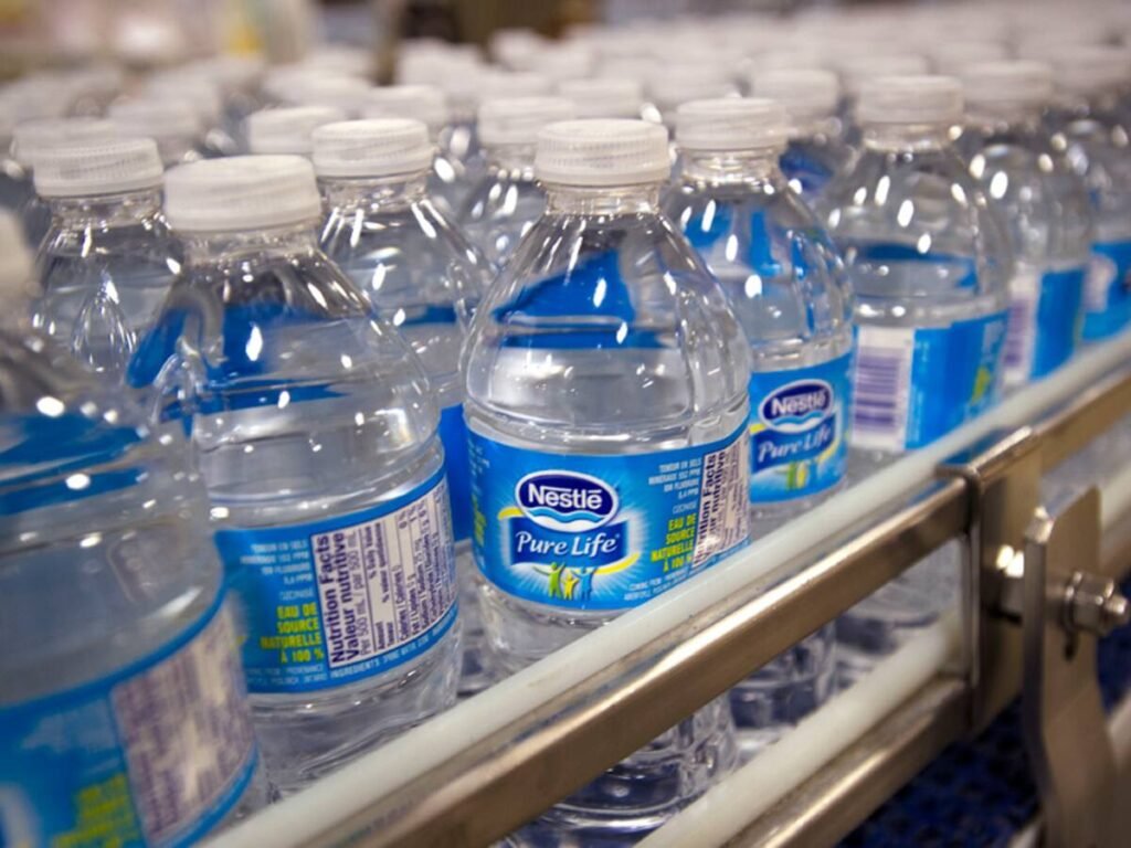 Nestlé Wasserprivatisierung – Massenproduktion für Profit
